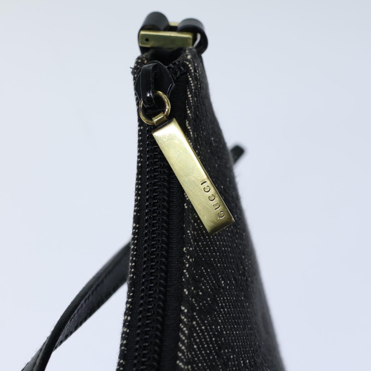 GUCCI GG Canvas Hand Bag Black ep3704