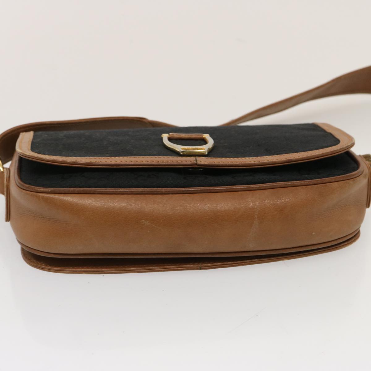 GUCCI GG Canvas Shoulder Bag Black ep4110