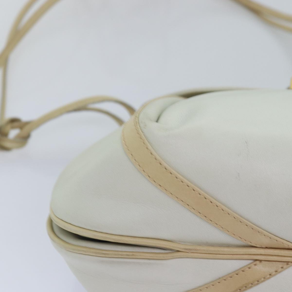 GUCCI Shoulder Bag Leather Beige ep4257