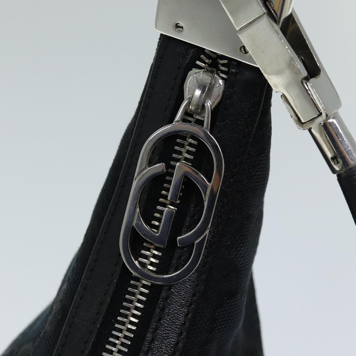GUCCI GG Canvas Shoulder Bag Black 001 3814 ep4311