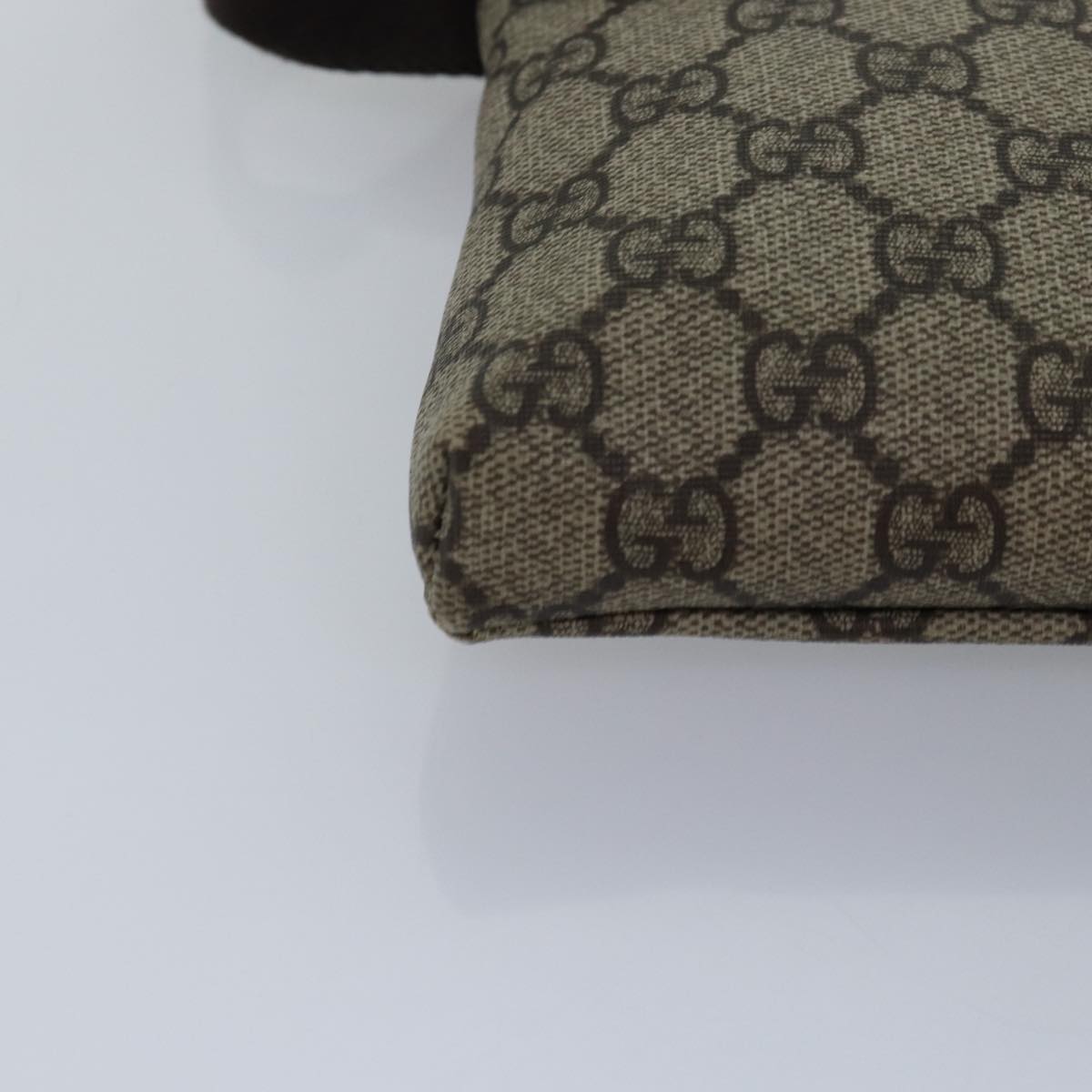 GUCCI GG Supreme Waist bag PVC Beige 28566 ep4576