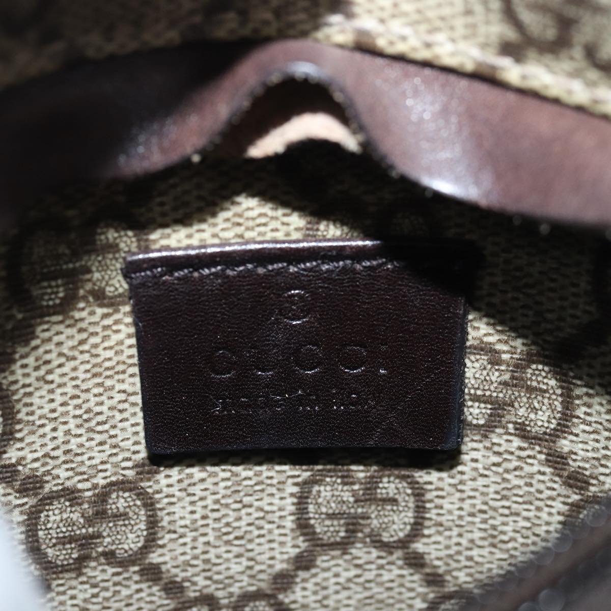 GUCCI GG Supreme Waist bag PVC Beige 28566 ep4576