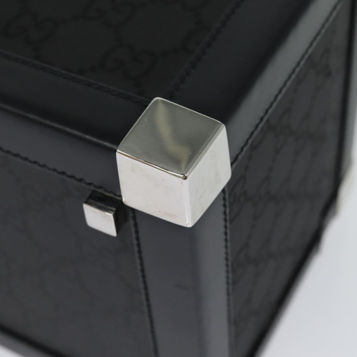 GUCCI GG Canvas Vanity Case Hand Bag Black ep4649
