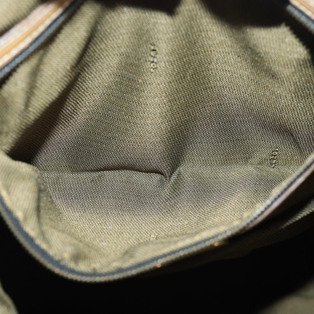 FENDI Zucca Canvas Hand Bag Brown Black gold ep5077