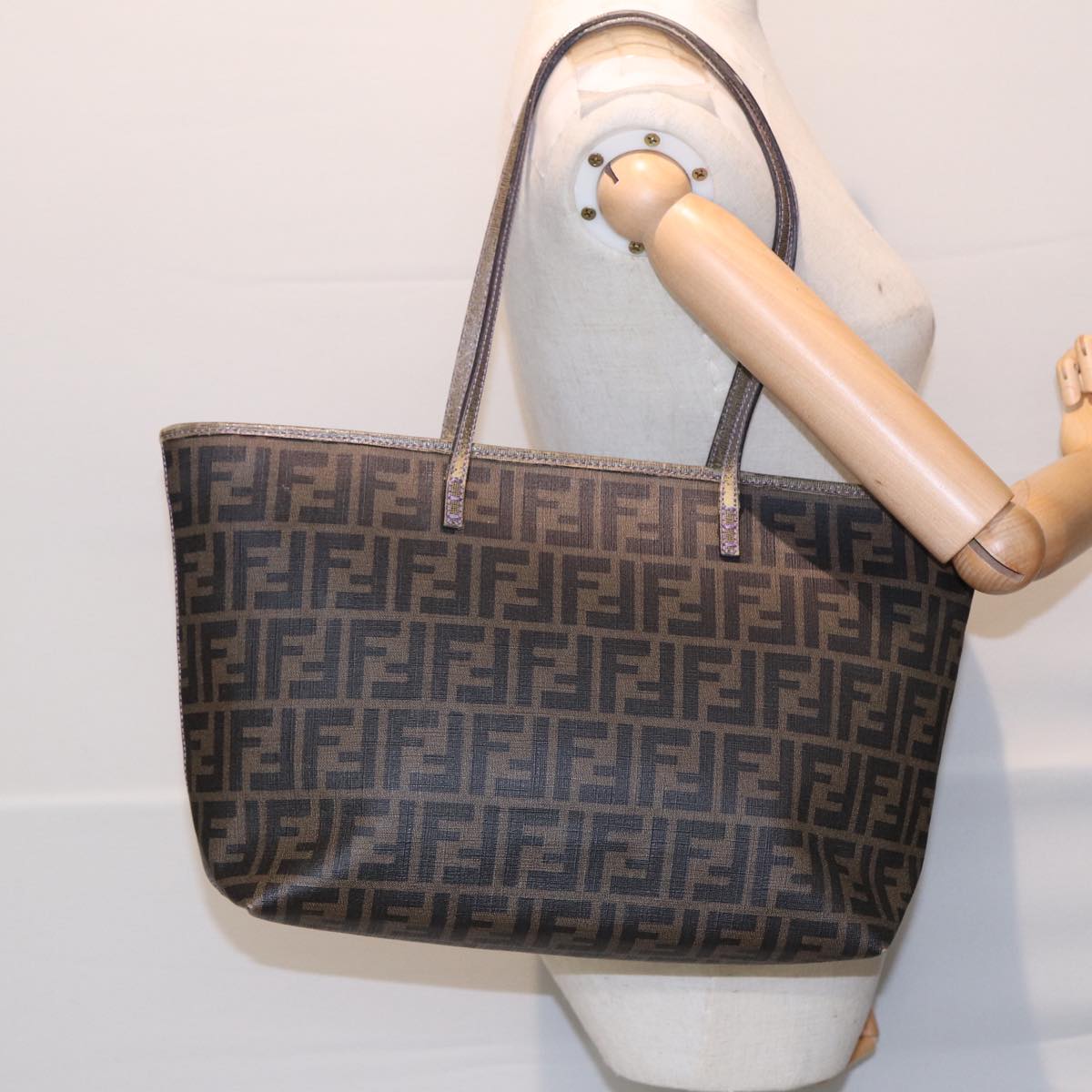 FENDI Zucca Canvas Tote Bag Brown Black gold ep5268