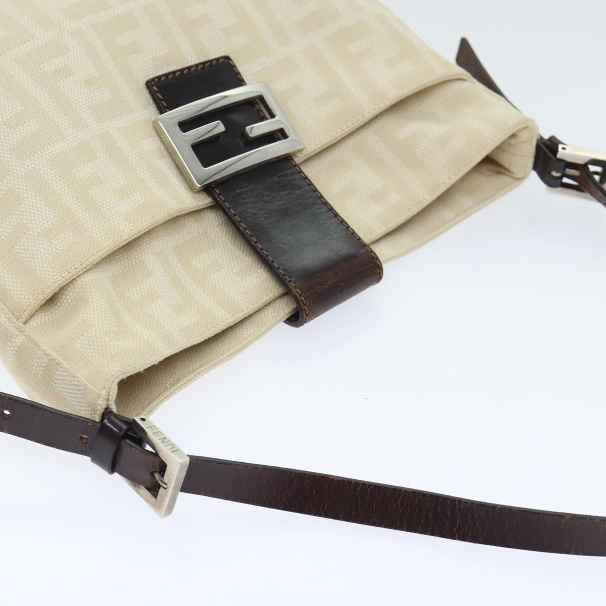 FENDI Zucca Canvas Shoulder Bag Beige Brown Silver ep5724