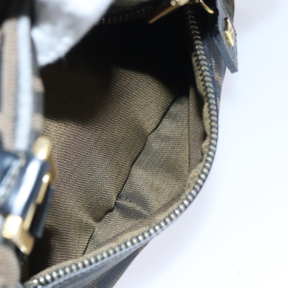 FENDI Zucca Canvas Hand Bag Brown Black ep5979