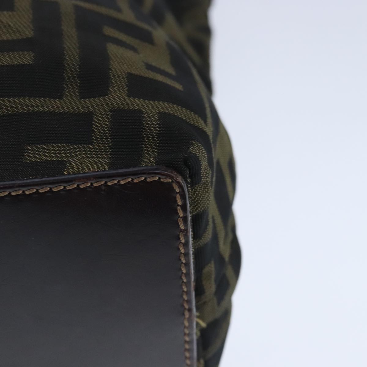 FENDI Zucca Canvas Hand Bag Brown Black ep6607