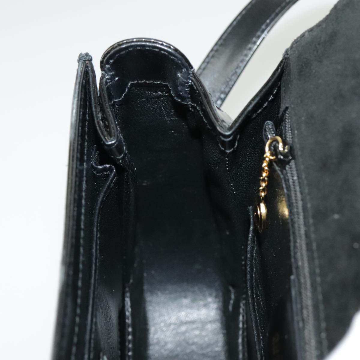 GUCCI Shoulder Bag Patent leather Black Gold ep6618