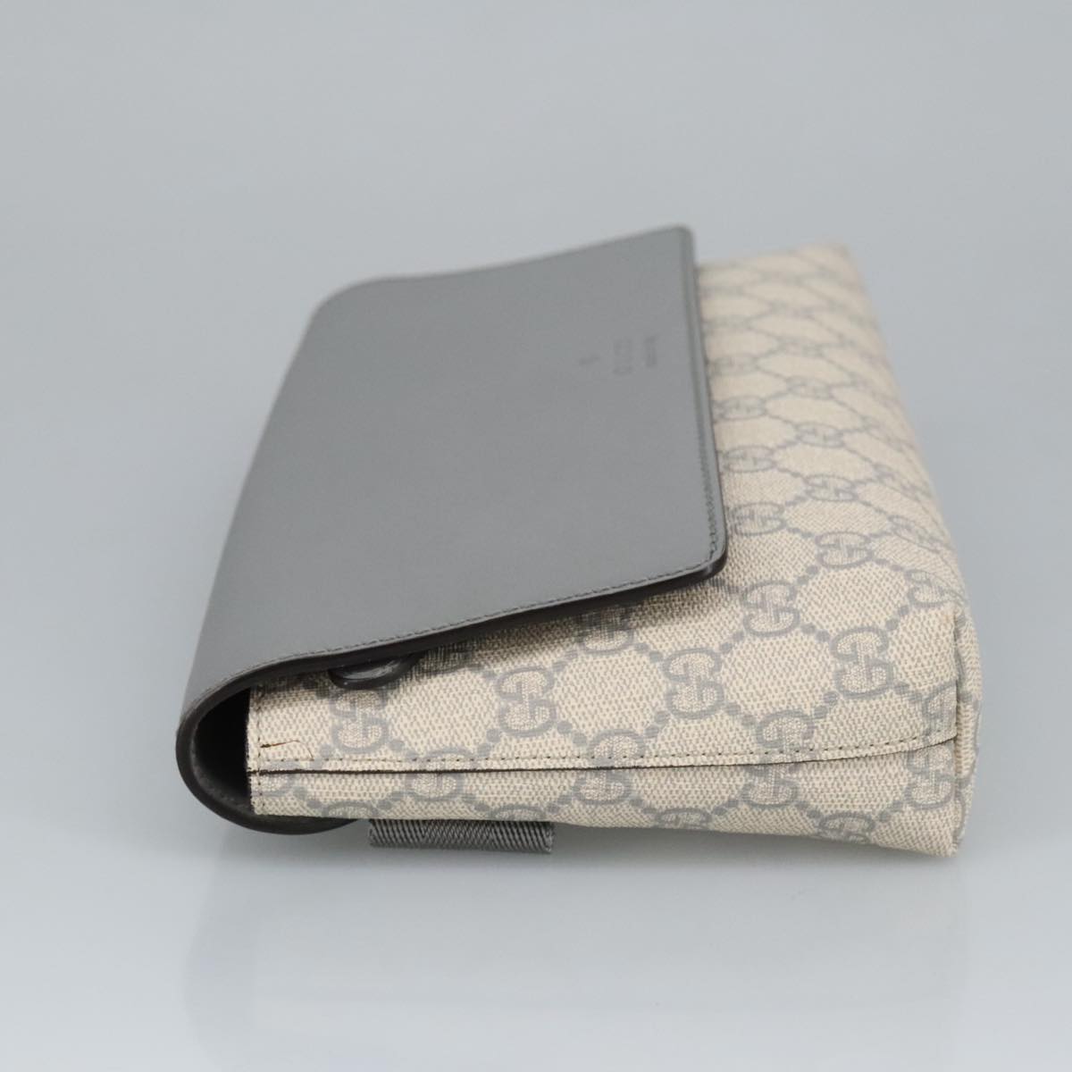GUCCI GG Supreme Waist bag PVC White Silver 353435 ep6647