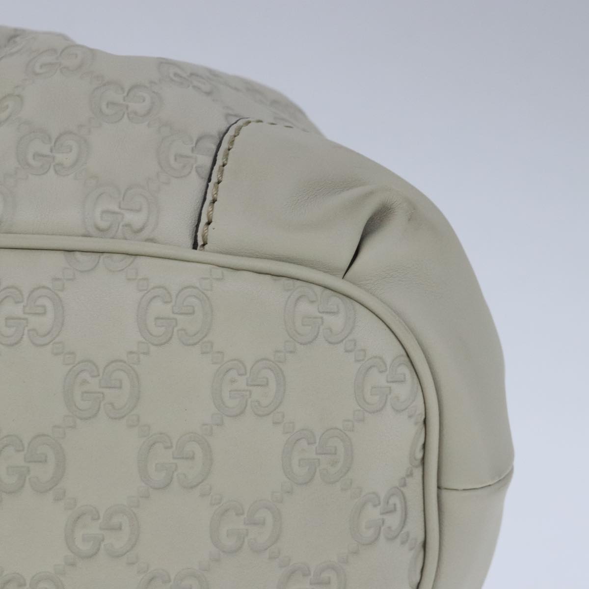 GUCCI Guccissima GG Sukey Hand Bag Leather White ep6679