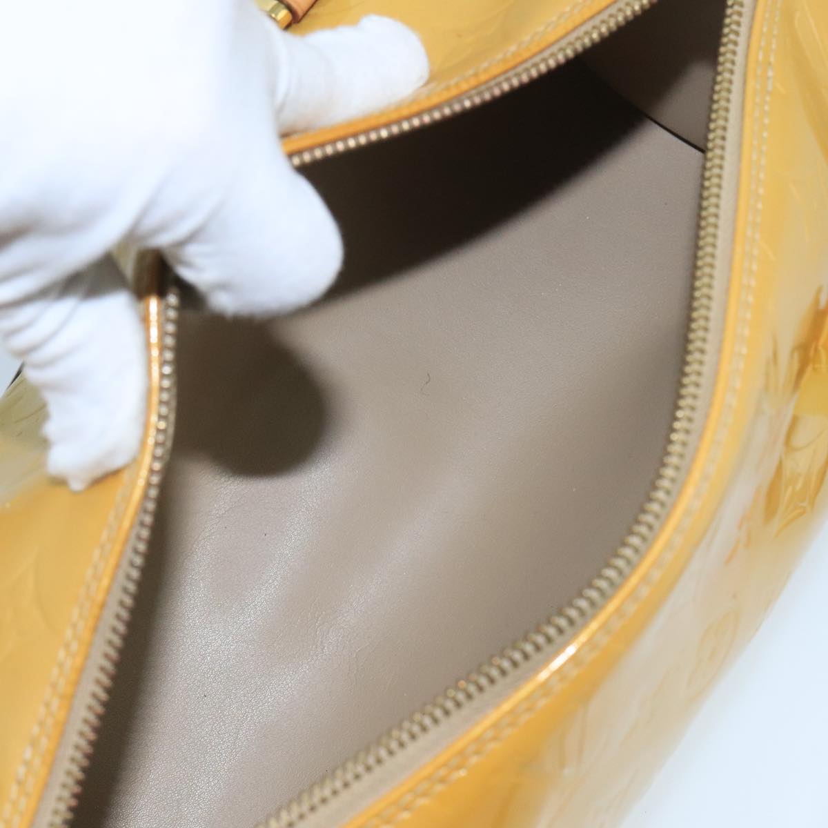 LOUIS VUITTON Monogram Vernis Bedford Hand Bag Beige M91006 LV ep6850