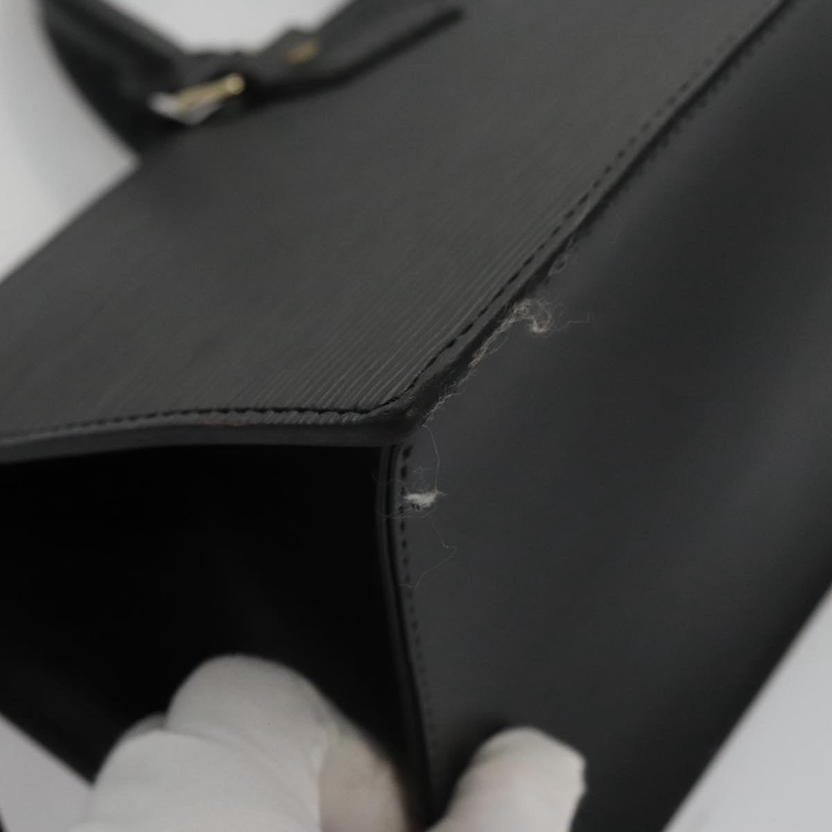 LOUIS VUITTON Epi Sac Triangle Hand Bag Black M52092 LV ep6880