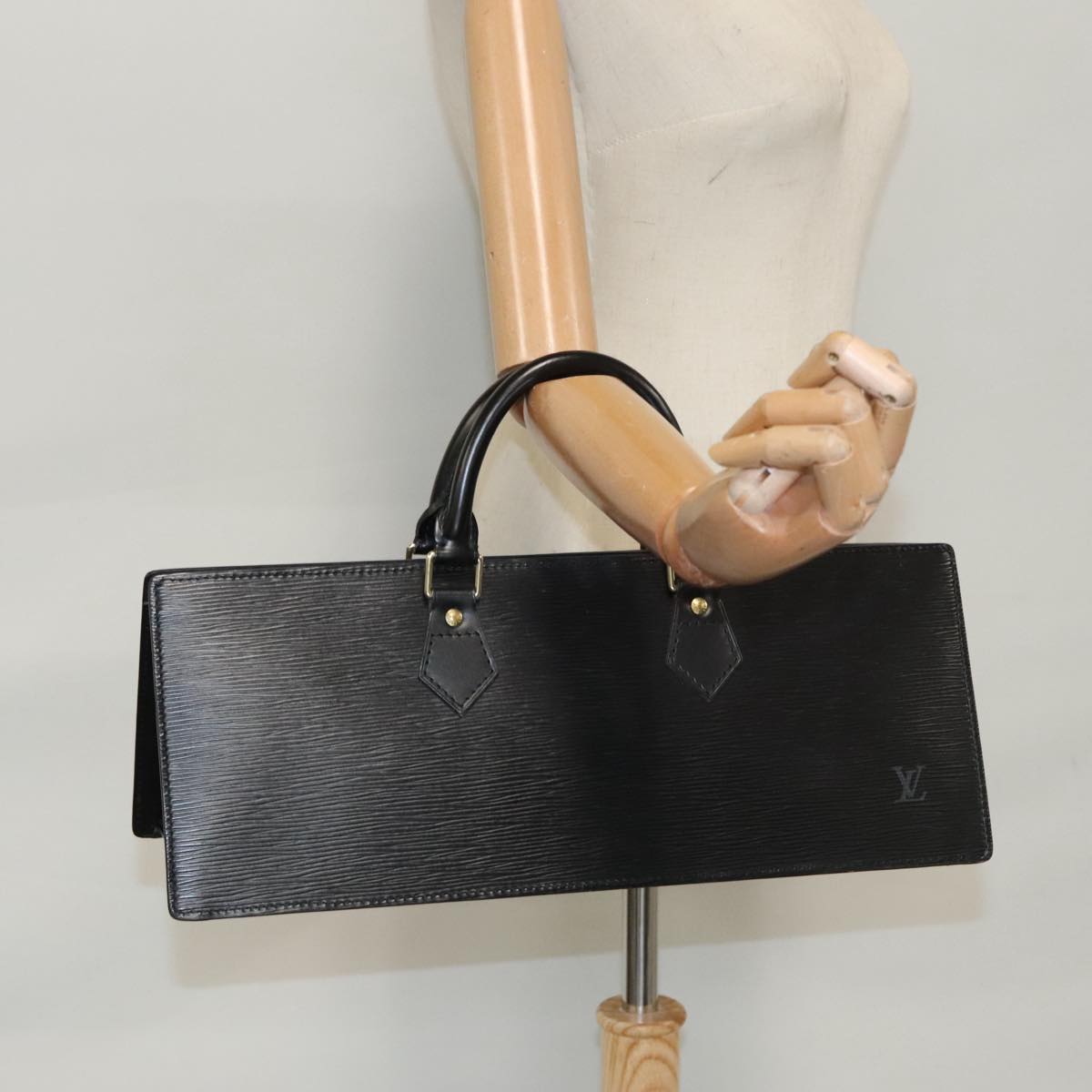 LOUIS VUITTON Epi Sac Triangle Hand Bag Black M52092 LV ep6880
