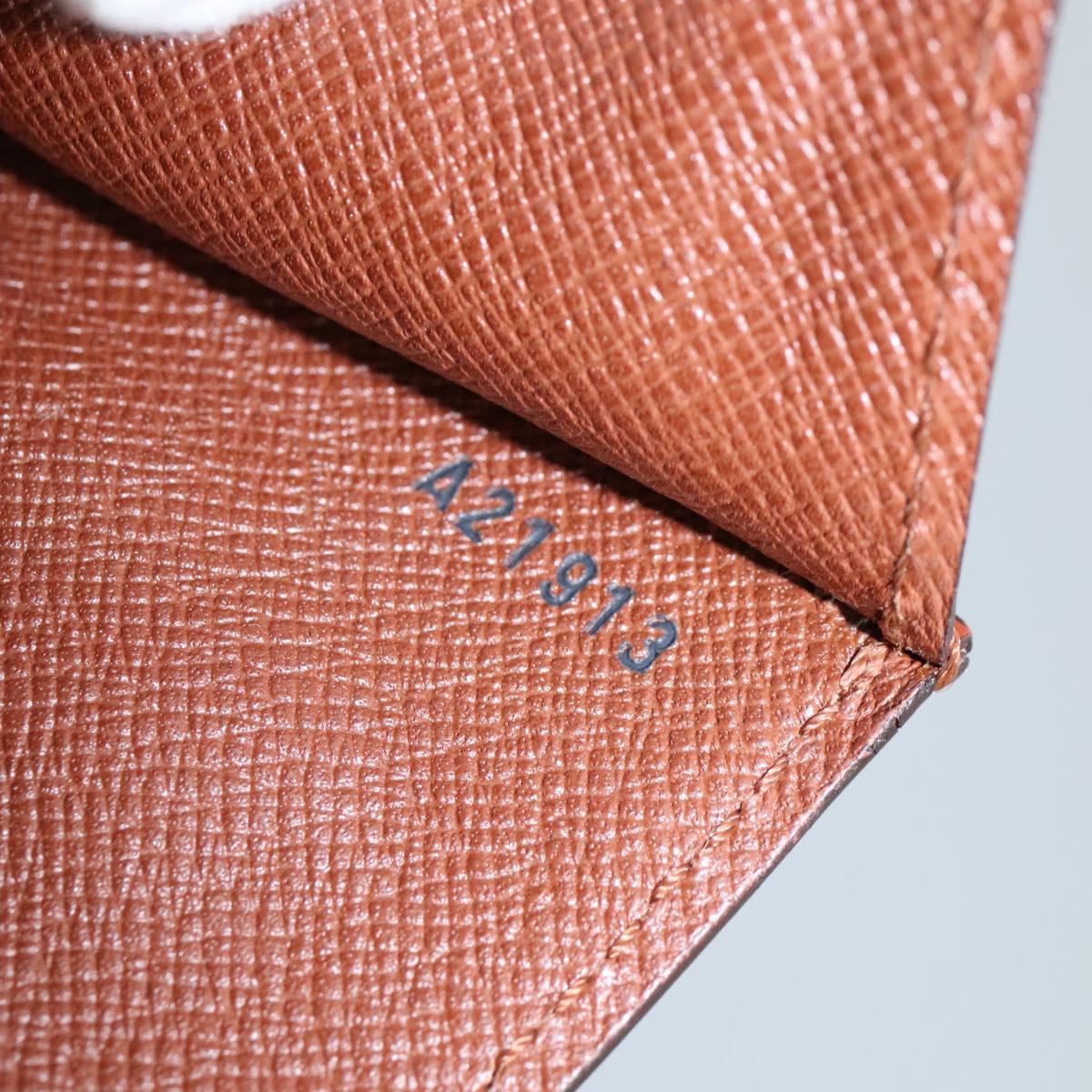 LOUIS VUITTON Epi Monceau 28 Hand Bag Brown M52123 LV ep6907