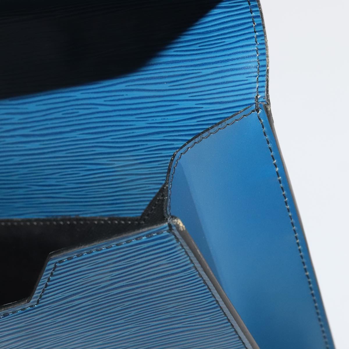 LOUIS VUITTON Epi Porte Documents Bandouliere Bag Toledo Blue LV ep6912