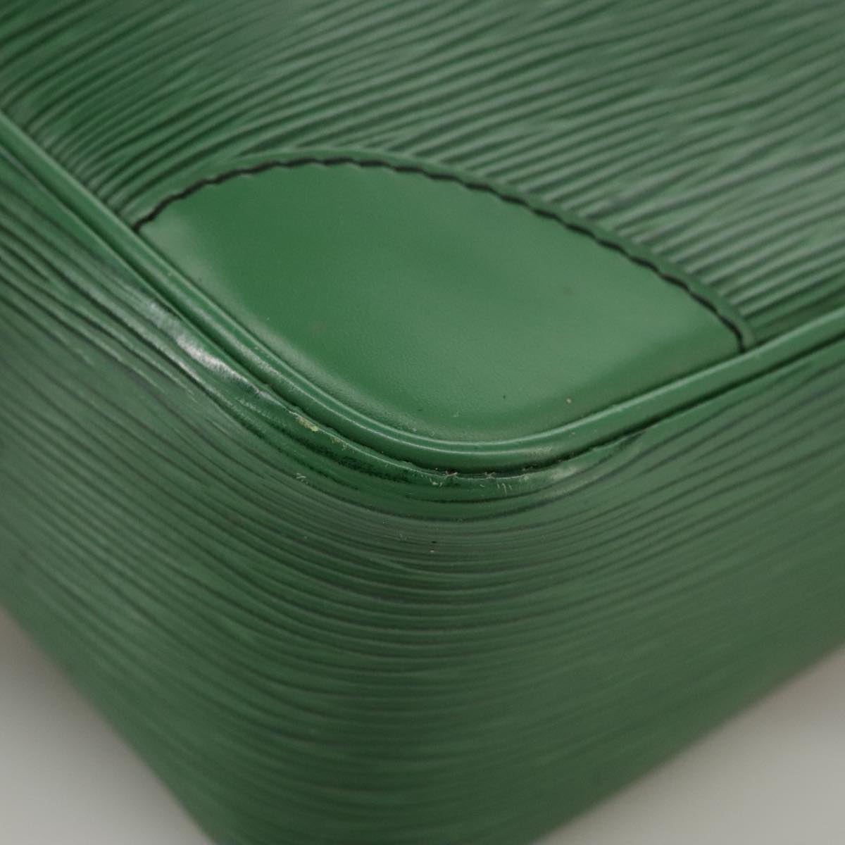 LOUIS VUITTON Epi Trocadero 27 Shoulder Bag Green M52314 LV ep6941