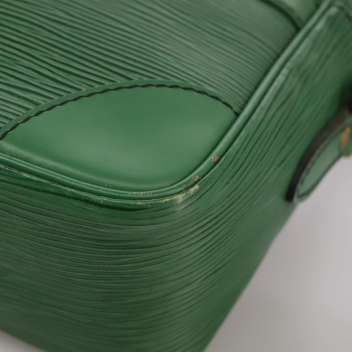 LOUIS VUITTON Epi Trocadero 27 Shoulder Bag Green M52314 LV ep6941