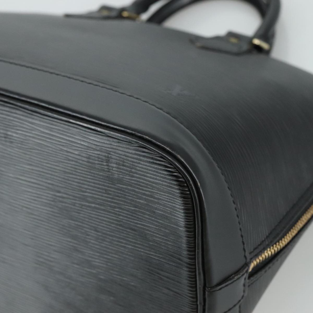 LOUIS VUITTON Epi Alma Hand Bag Black M52142 LV ep6954