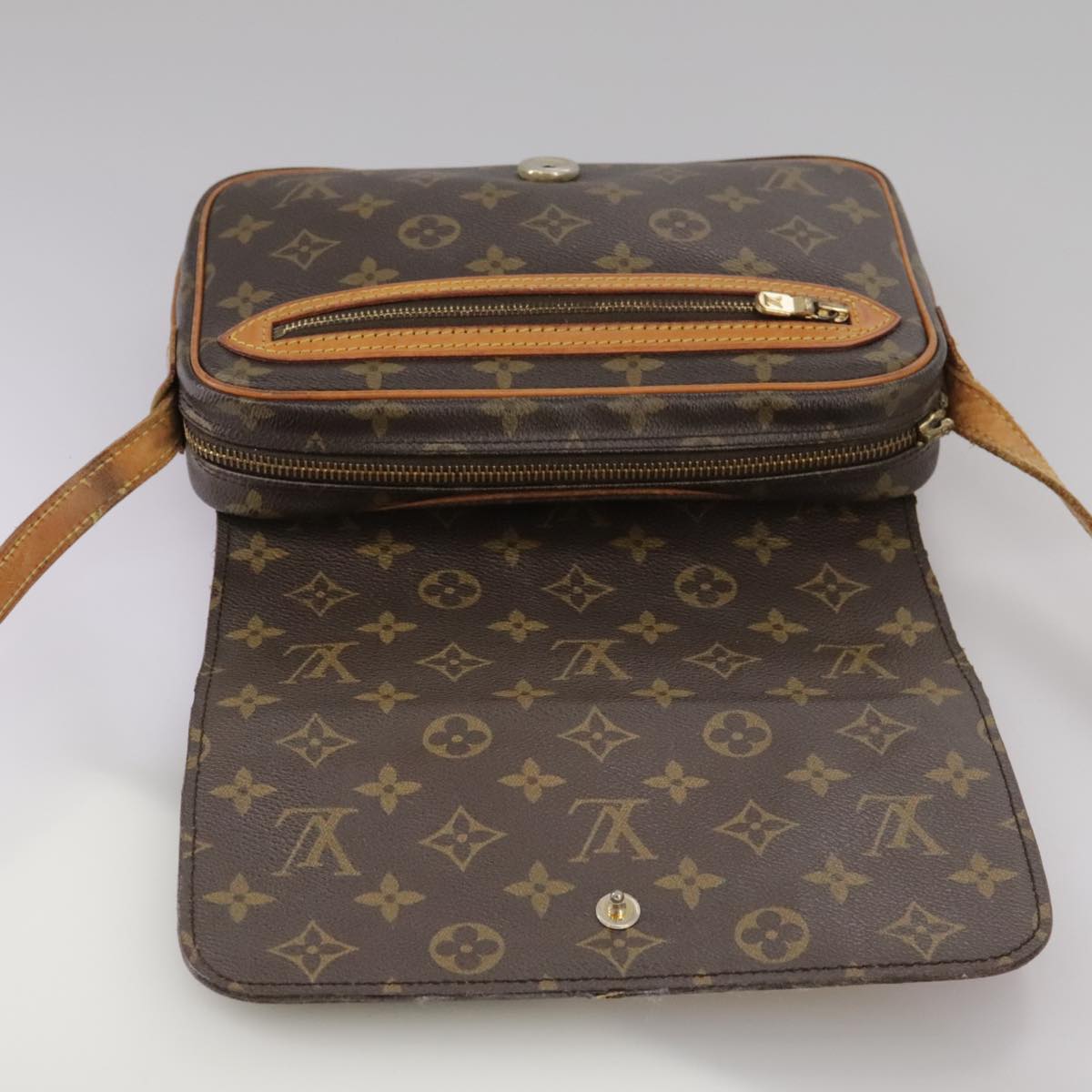 LOUIS VUITTON Monogram Saint Germain Shoulder Bag M51210 LV ep6961