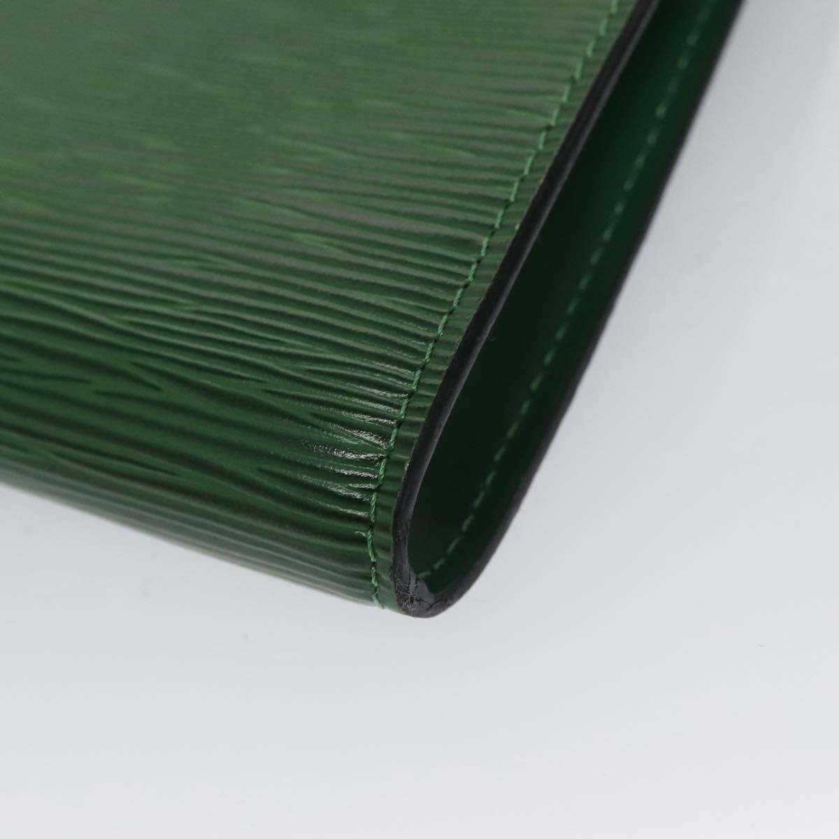 LOUIS VUITTON Epi Pochette Accessoires Pouch Green M52984 LV ep7005