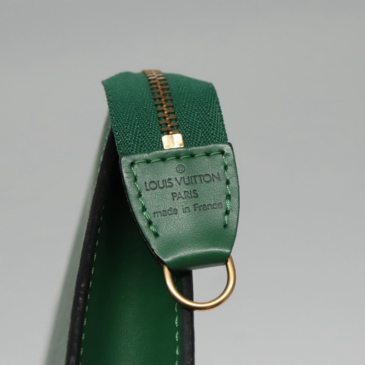 LOUIS VUITTON Epi Pochette Accessoires Pouch Green M52984 LV ep7005