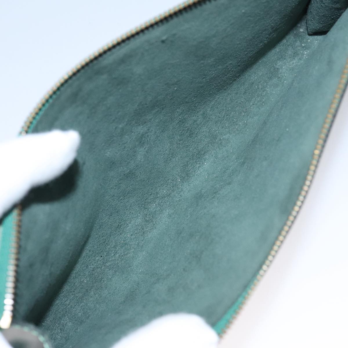 LOUIS VUITTON Epi Pochette Accessoires Pouch Green M52984 LV ep7005