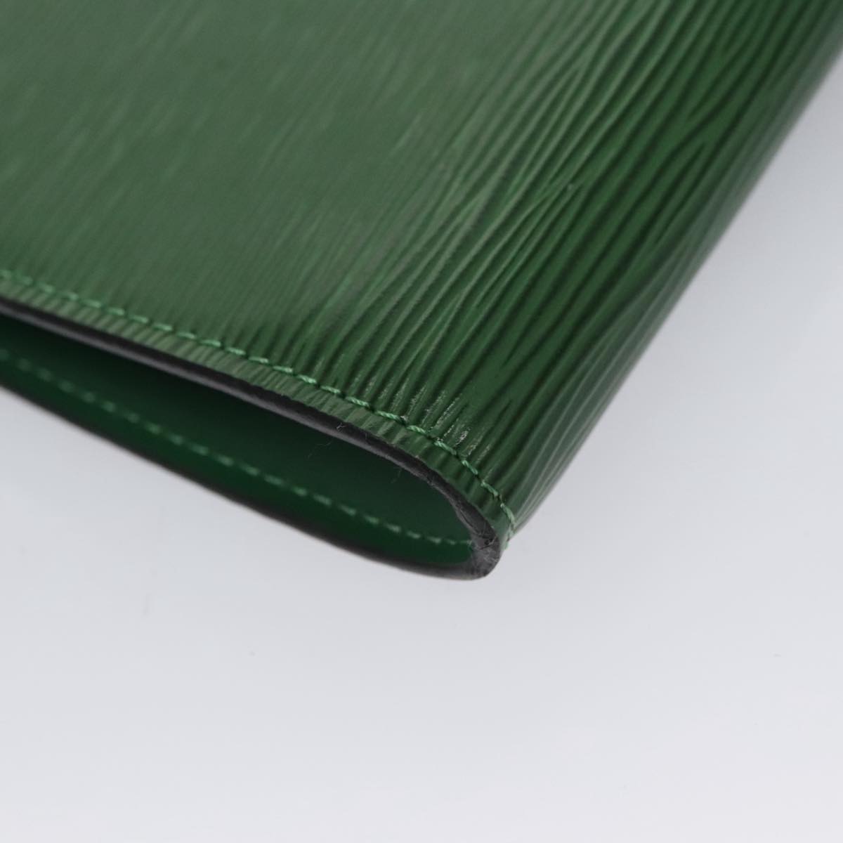 LOUIS VUITTON Epi Pochette Accessoires Pouch Green M52984 LV ep7005