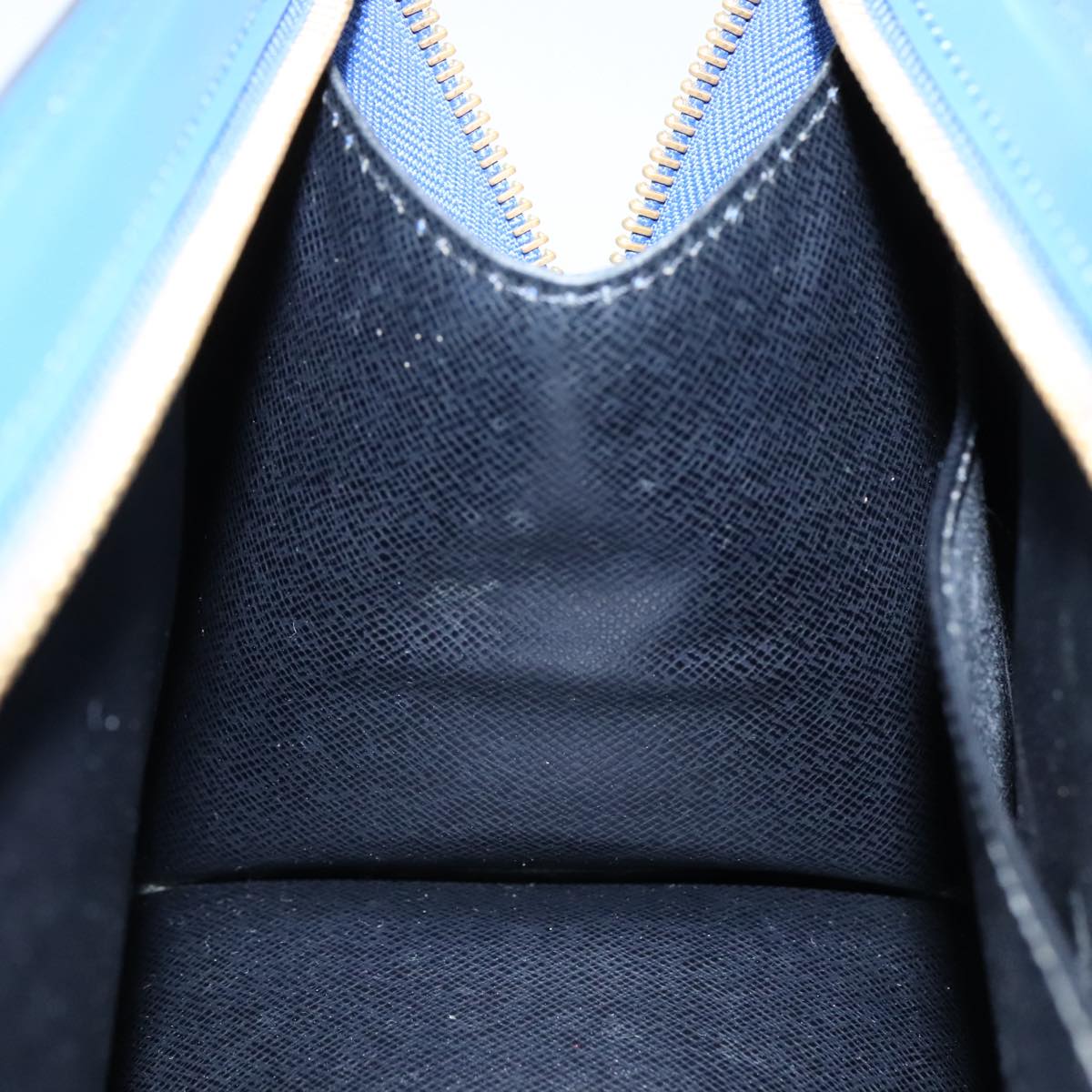 LOUIS VUITTON Epi Sac Triangle Hand Bag Blue M52095 LV ep7073