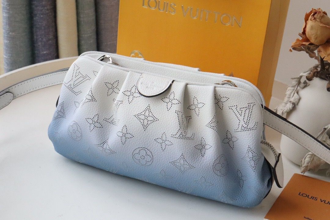 LV Scala Mini Pouch Mahina GraGLAMIent Blue For Women, WomenÃ¢â‚¬â„¢s Bags, Shoulder And Crossbody Bags 9.1in/23cm LV M80497