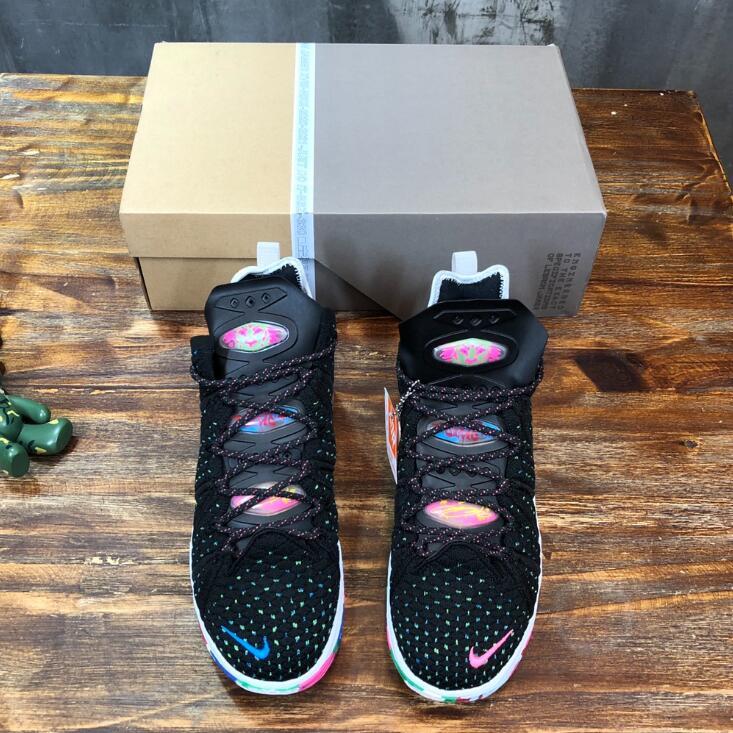 SAMC - NKE Shoes - 1726