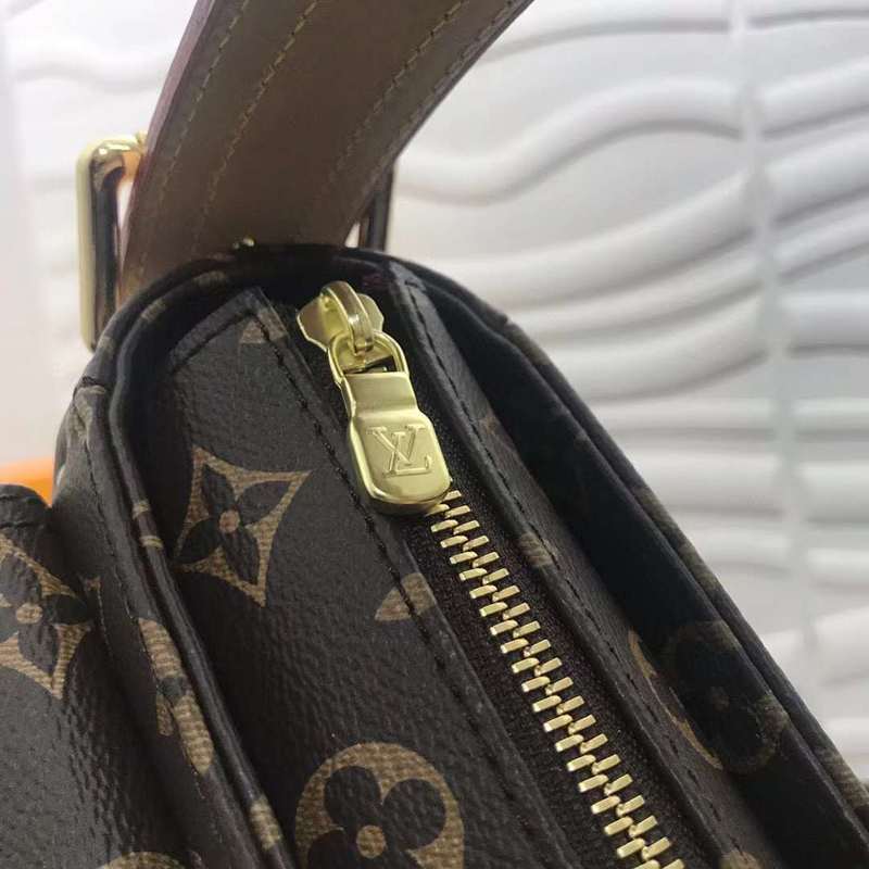 LOV2 Bags - Luxurious Bags  1110