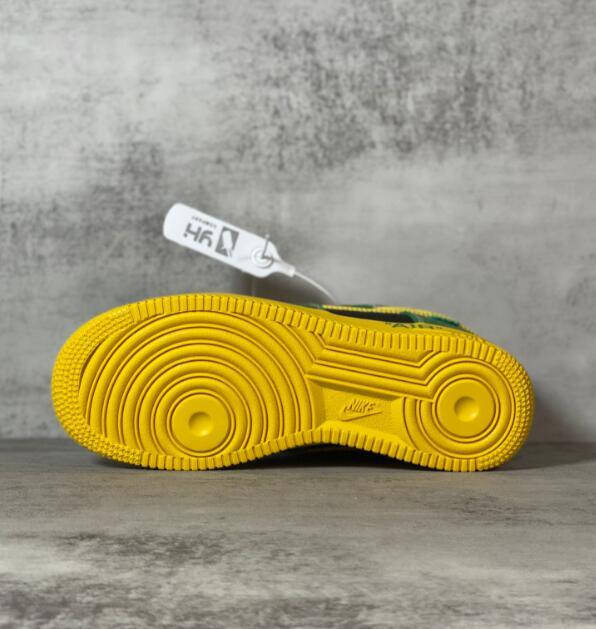 SAMC - NKE Shoes - 097
