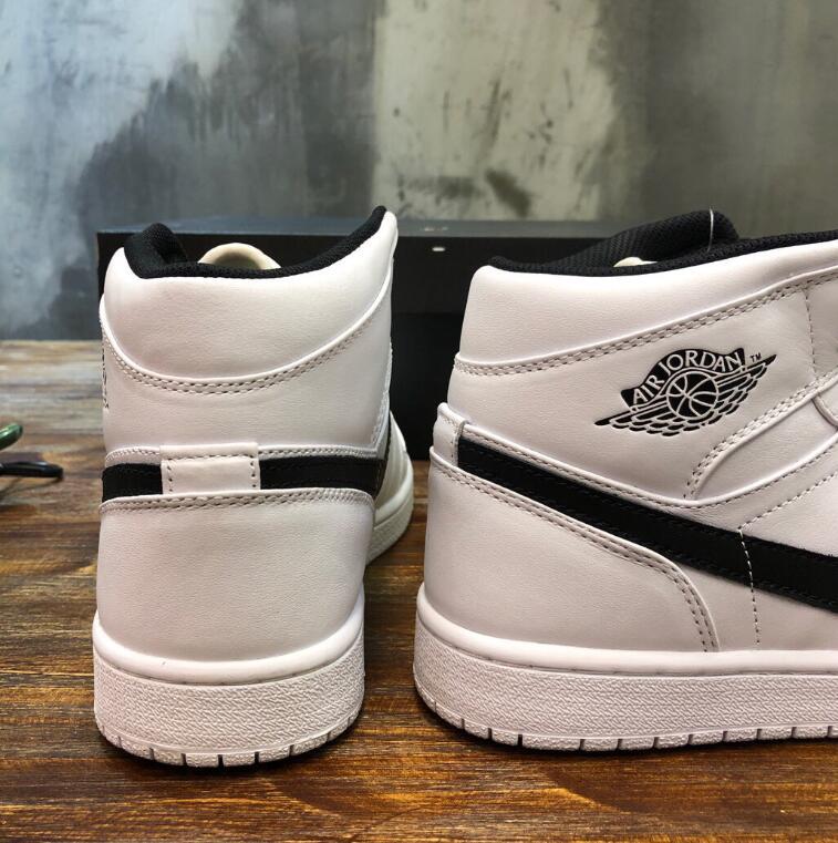 SAMC - NKE Shoes - 1846