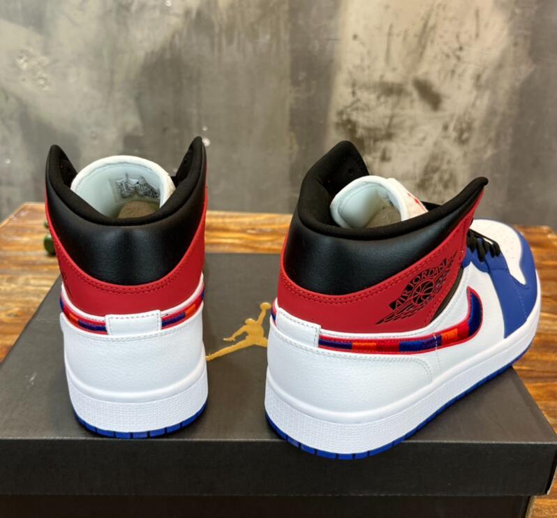 SAMC - NKE Shoes - 922
