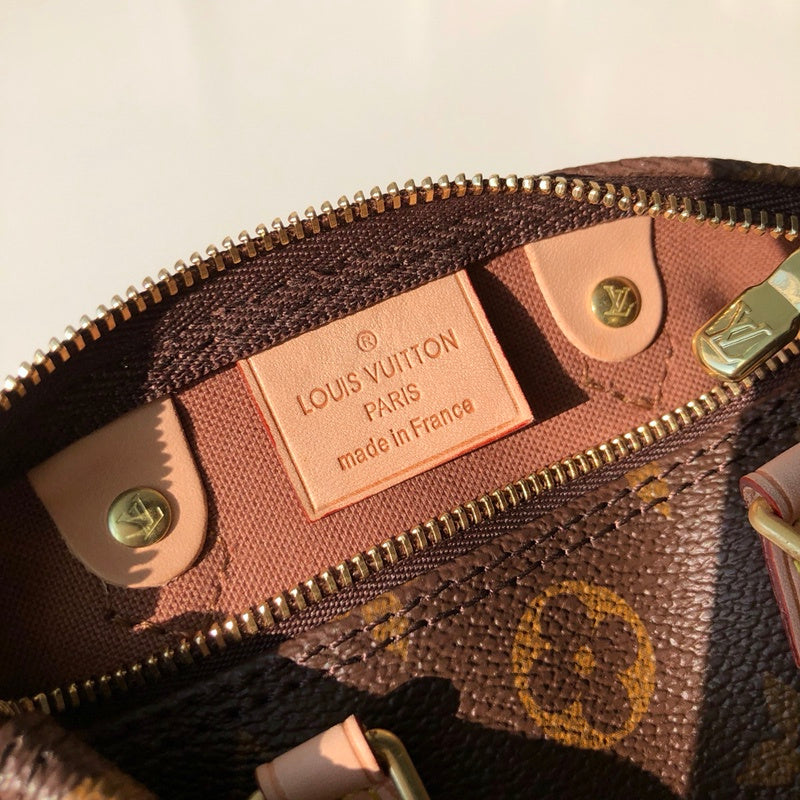 LOV2 Bags - Fashion Bags  2628