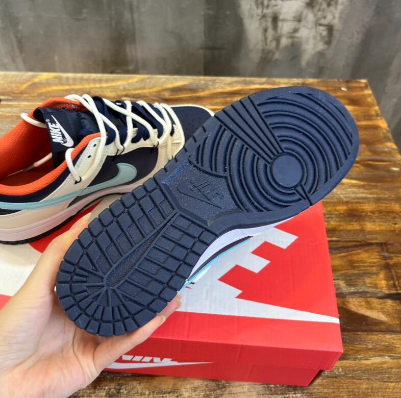 SAMC - NKE Shoes - 477
