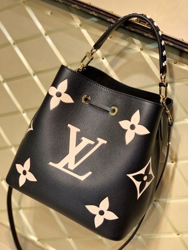 LOV2 Bags - Luxurious Bags  1369