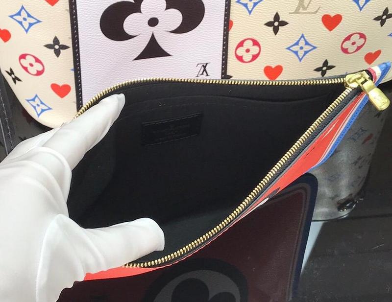 SAMC - LOV Bags - 2674
