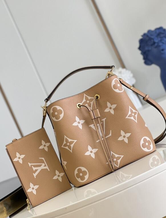 SAMC - LOV Bags - 1682