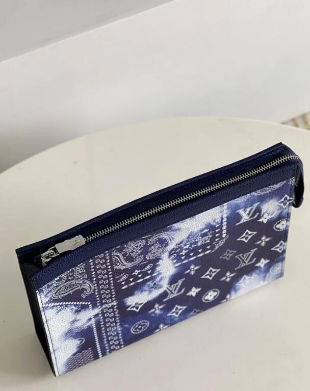 SAMC - LOV Bags - 1700