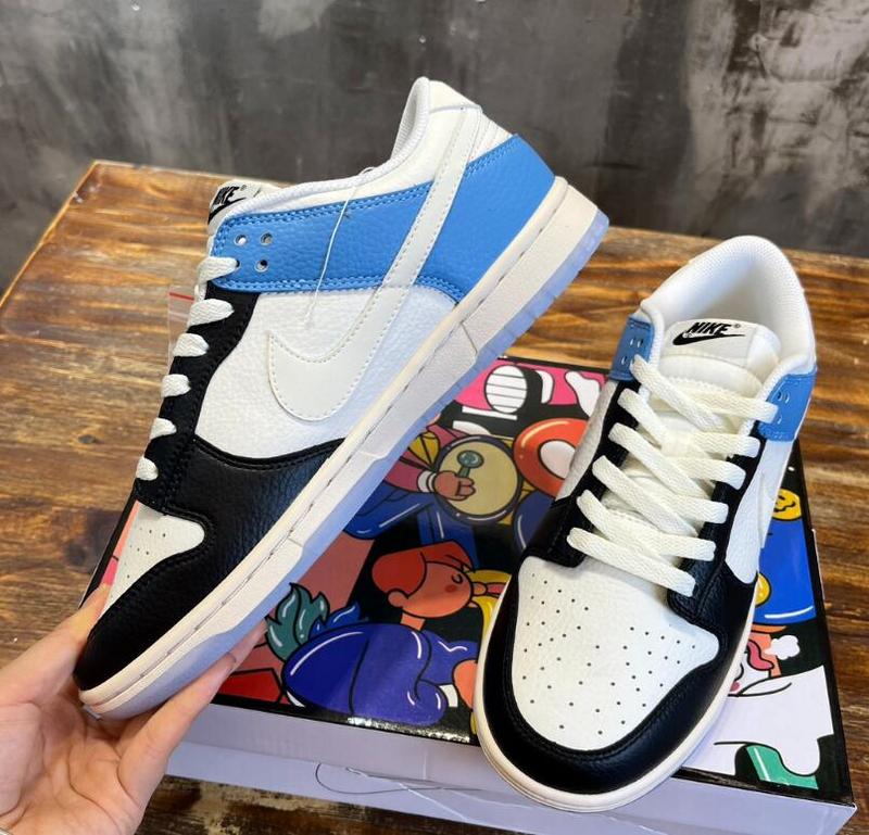 SAMC - NKE Shoes - 590