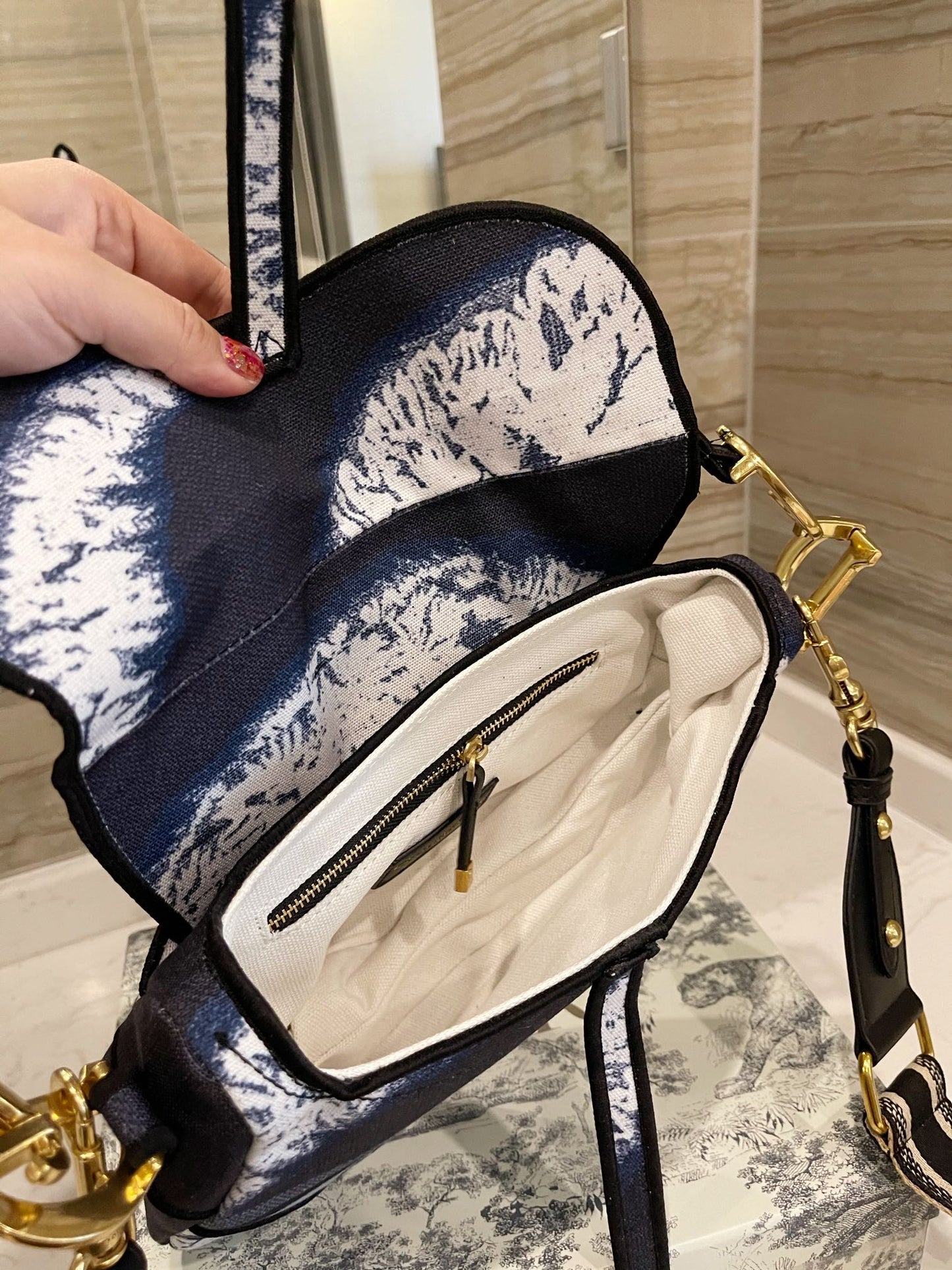 EN - NEW Arrival Bags DIR 203