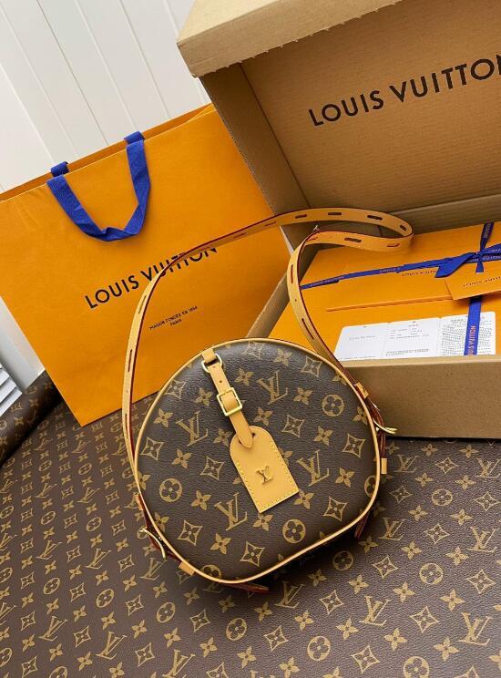 SAMC - LOV Bags - 1324
