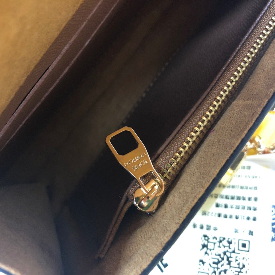 EN - New Arrival Bags LUV 154