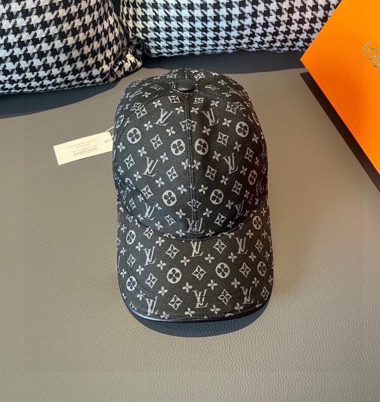 SAMC - Mix Hats - 028