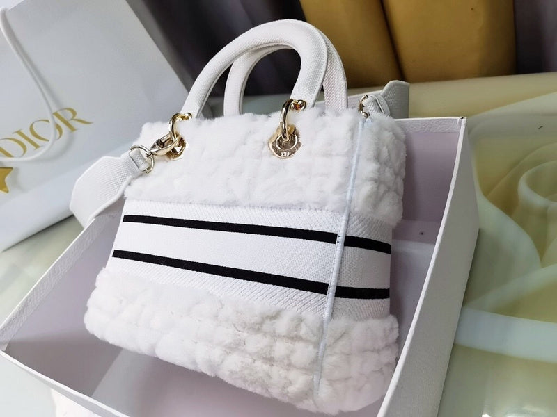 ELE - Dir Bags - 074