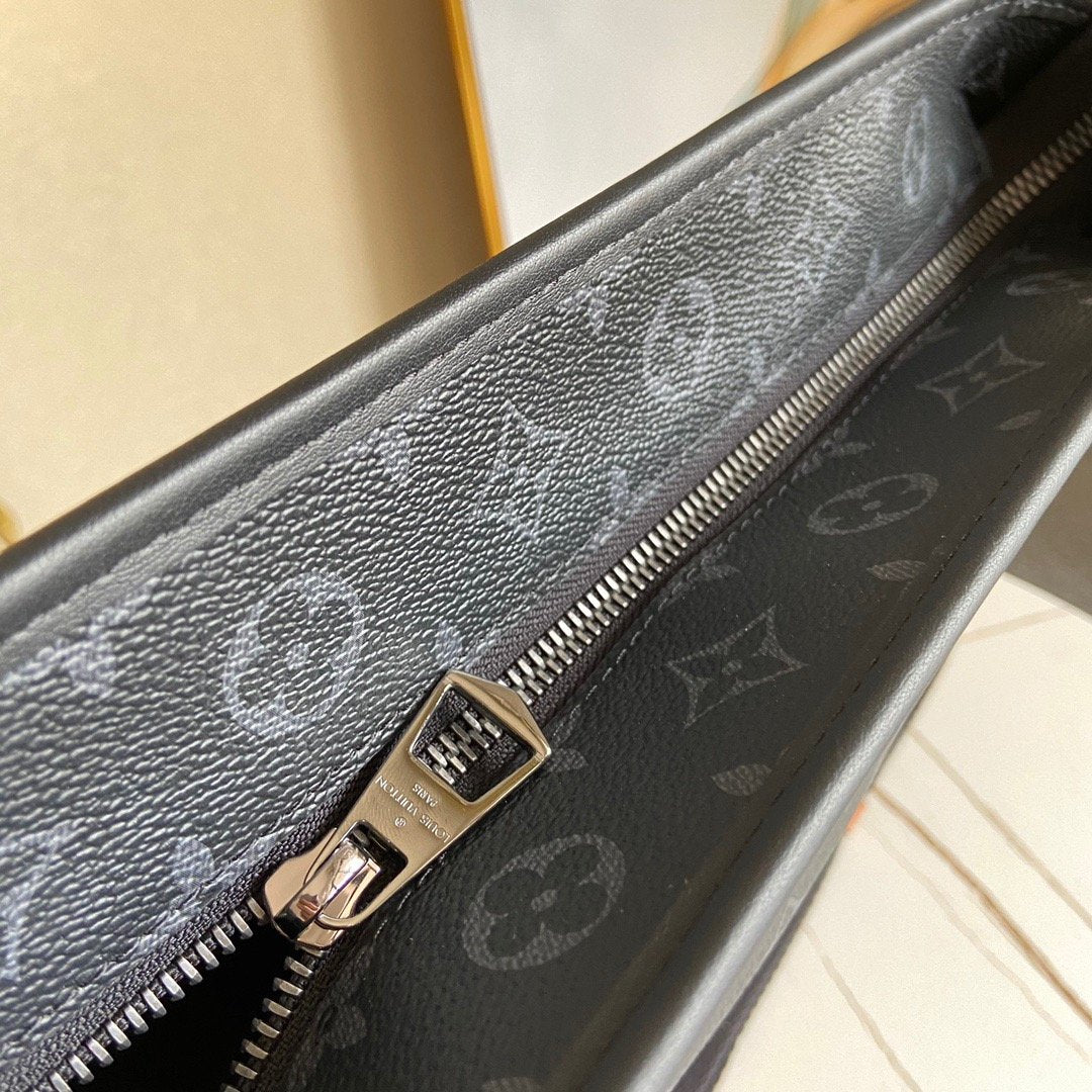 EN - New Arrival Bags LUV 147