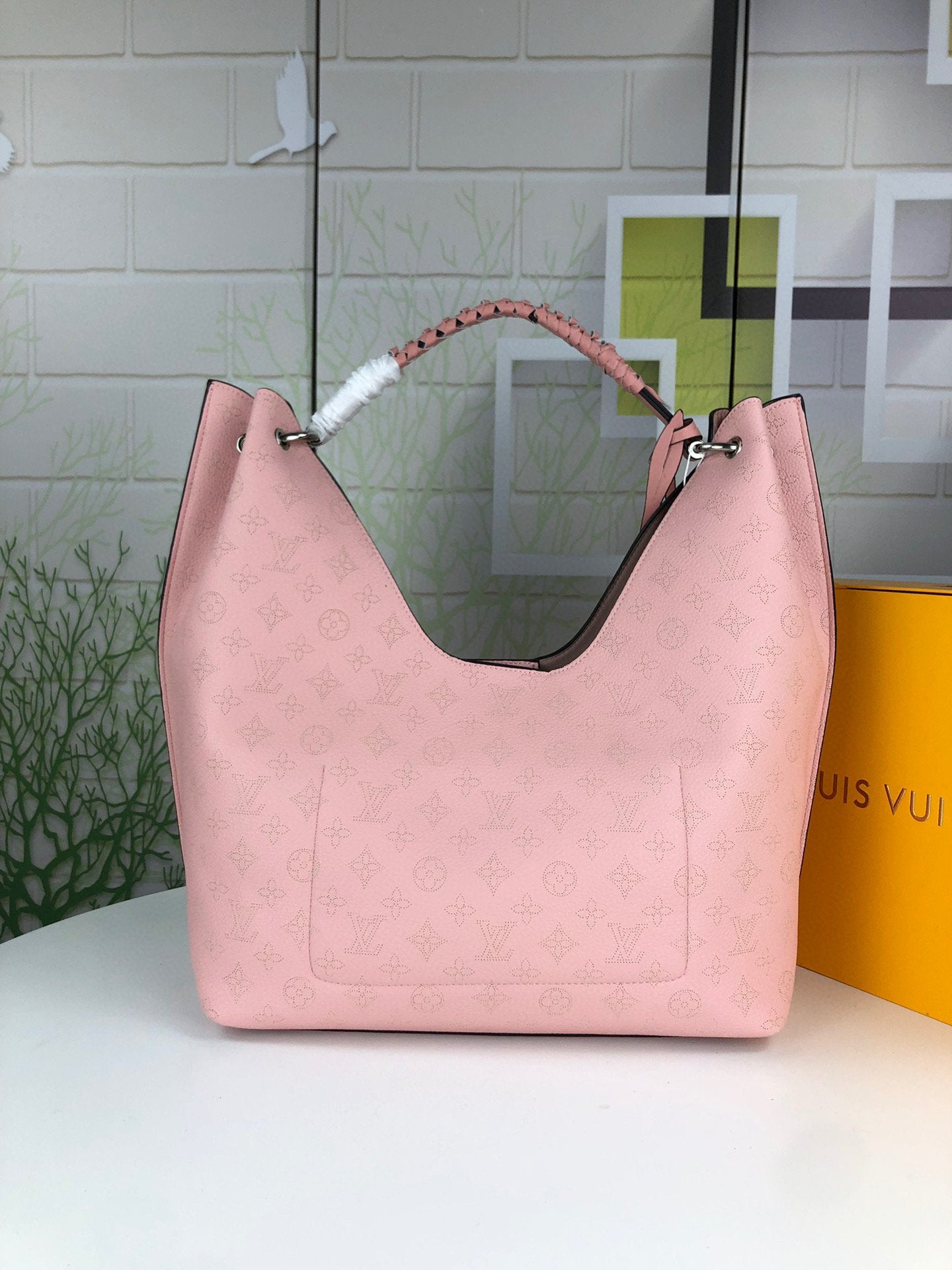 EN - New Arrival Bags LUV 050