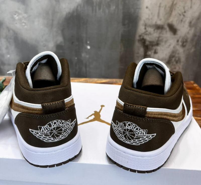 SAMC - NKE Shoes - 653